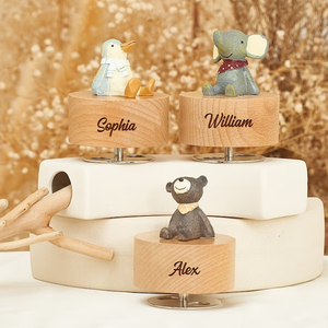 Custom Animal Music Box for Kids, Personalized Handcrafted Wooden Musical Toy, Thoughtful Baby Shower for Children, Cherished Christmas Keepsake, Gift For Family